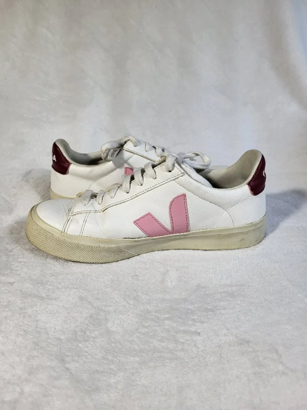 Veja Campo Pink and Burgundy - Size 7